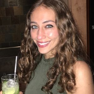 Meet your Posher, Mira